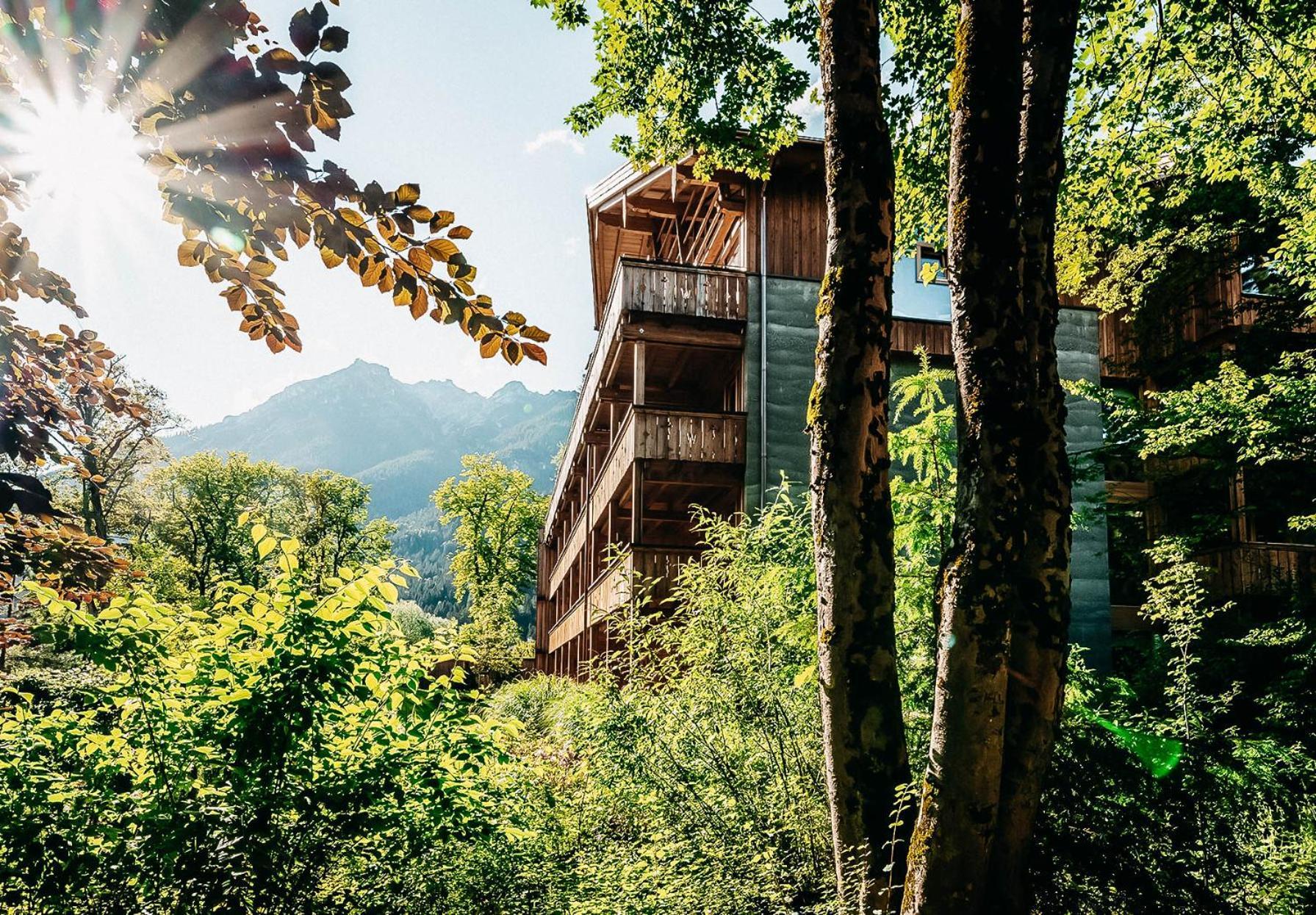 Werdenfelserei Garmisch-Partenkirchen Exterior photo